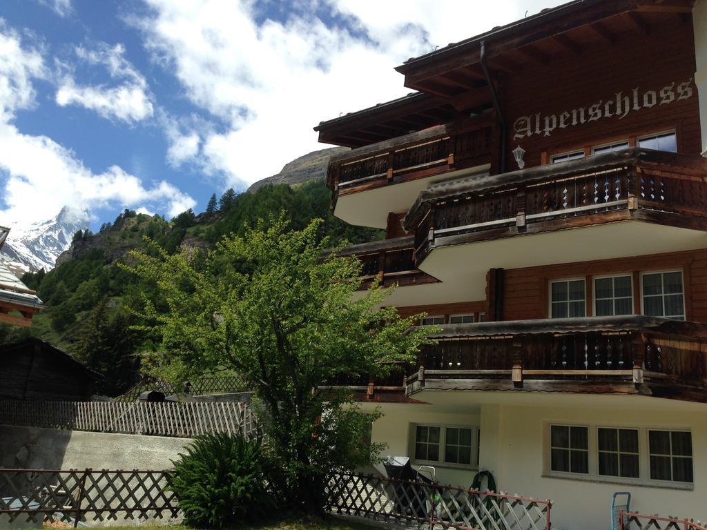 Haus Alpenschloss Zermatt Rum bild